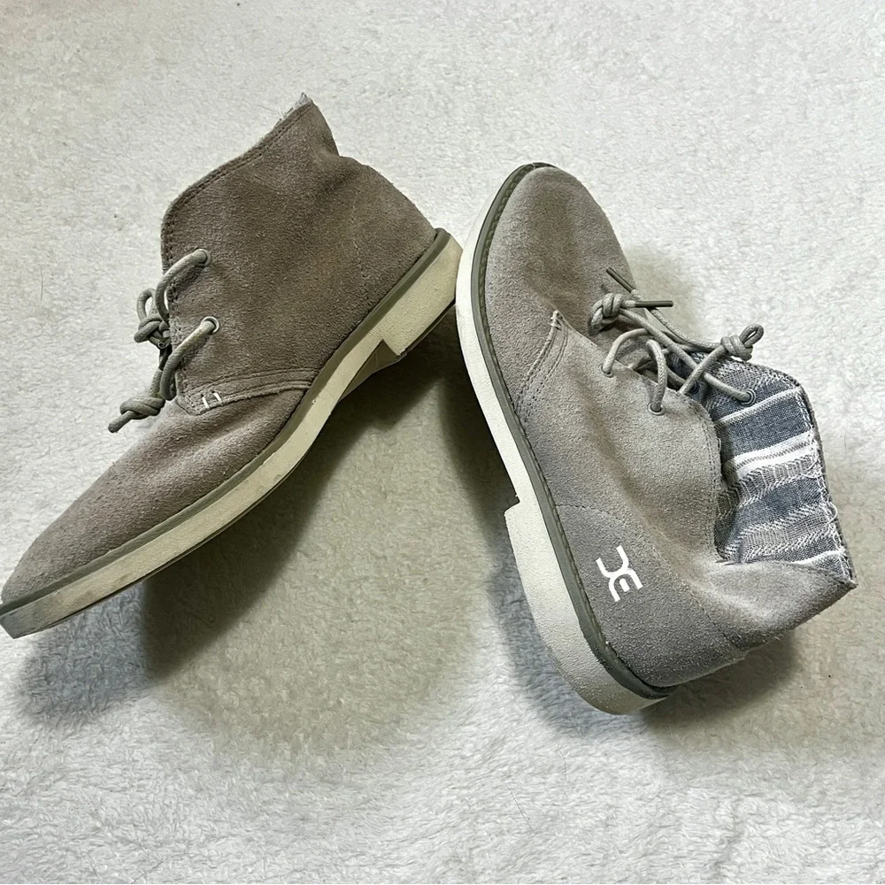 Hey Dude Men's Torino Chukka Suede Desert Boot - Size 8/41